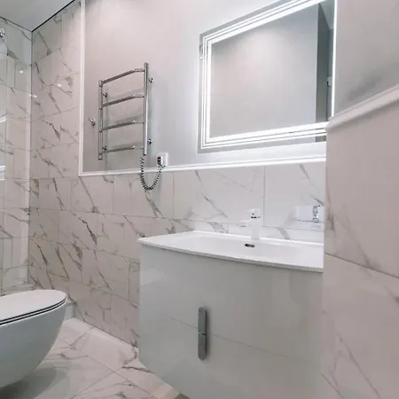 Royal Tower Vip Smart 1 * Kyjev