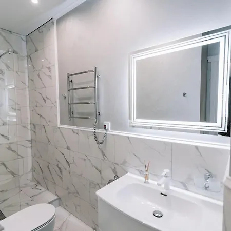 Royal Tower Vip Smart 1 Apartmán Kyjev